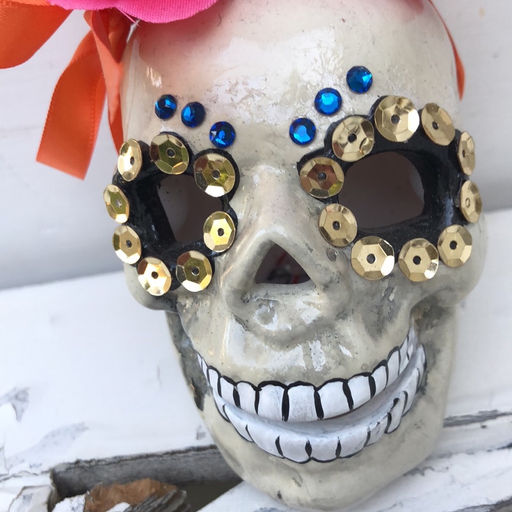 Día de los Muertos skull - Picture 2 of 7